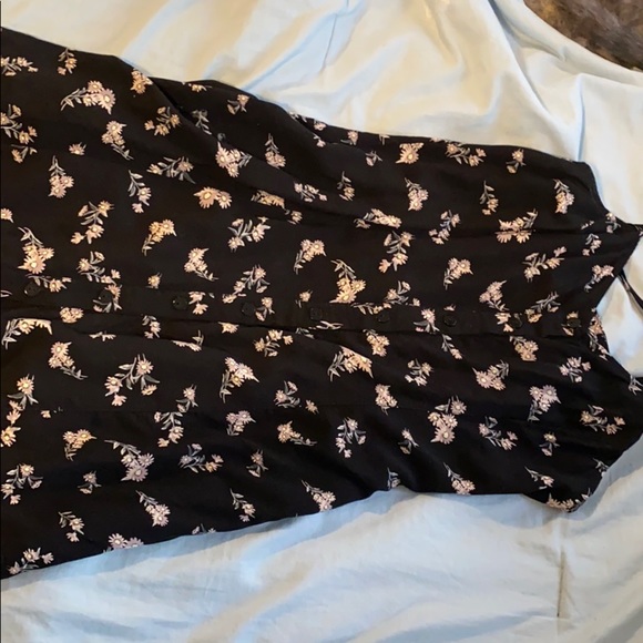 Dress - Picture 1 of 2